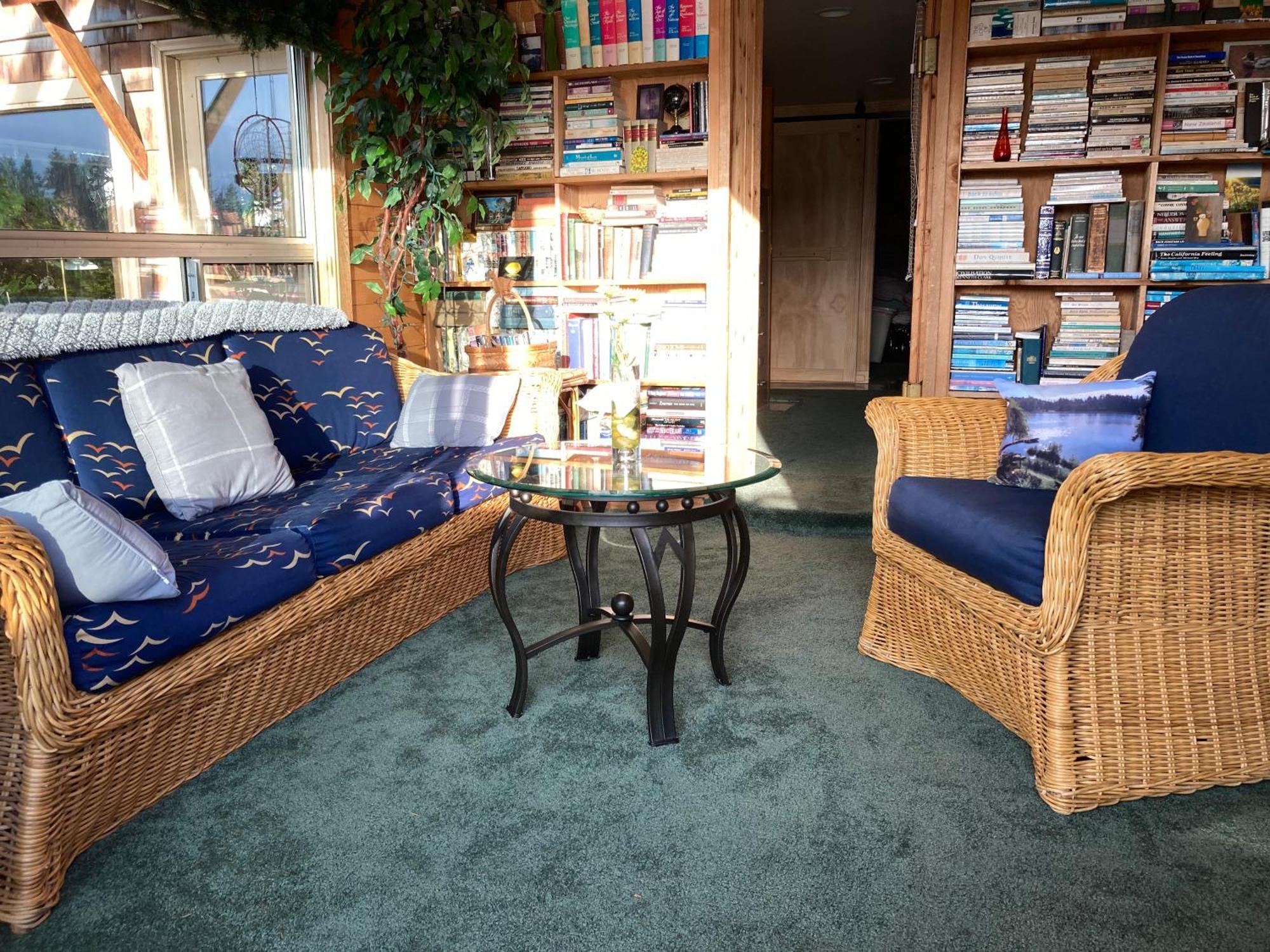 Cottage Lake Bed And Breakfast ウッディンビル エクステリア 写真