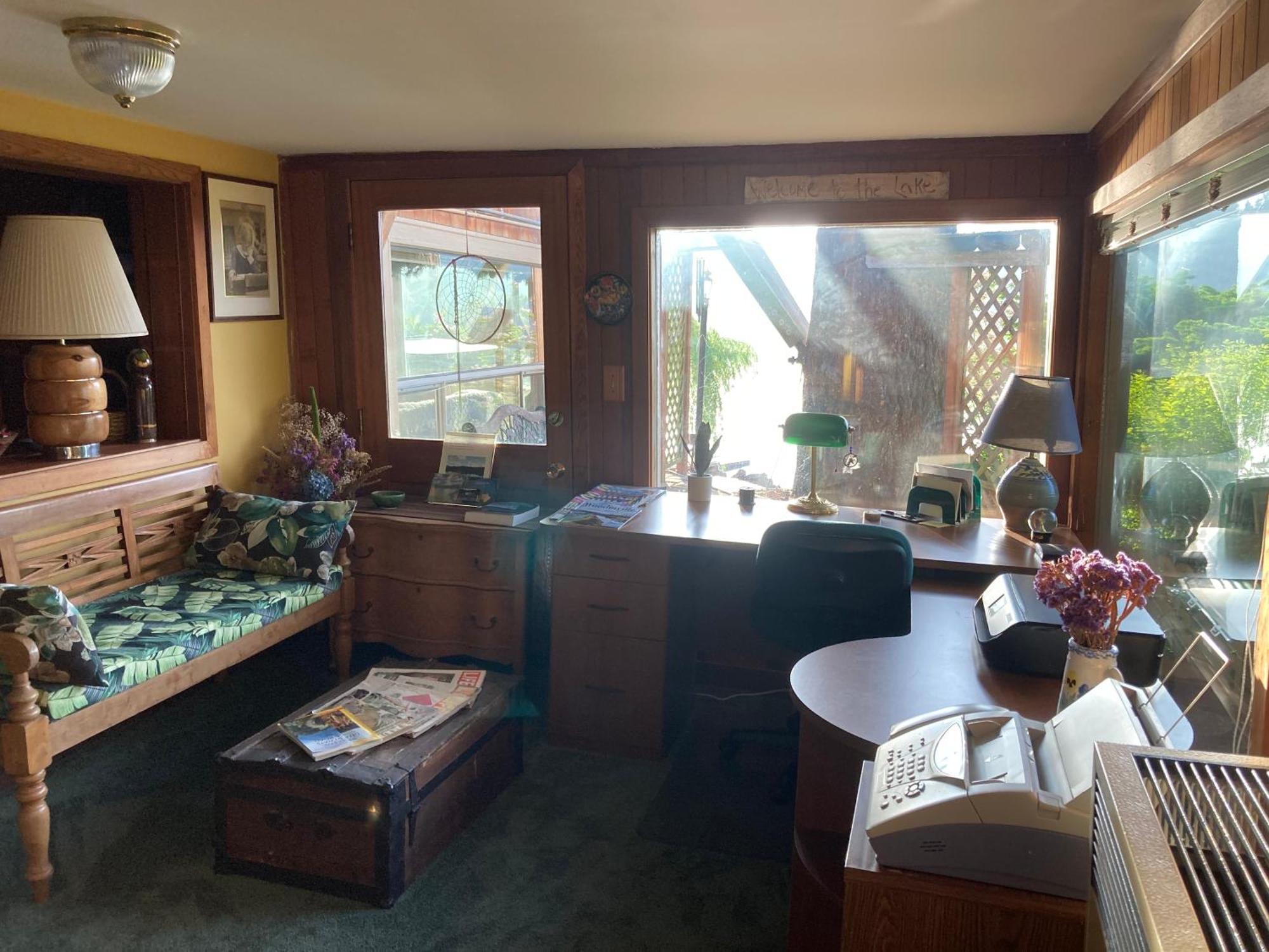 Cottage Lake Bed And Breakfast ウッディンビル エクステリア 写真