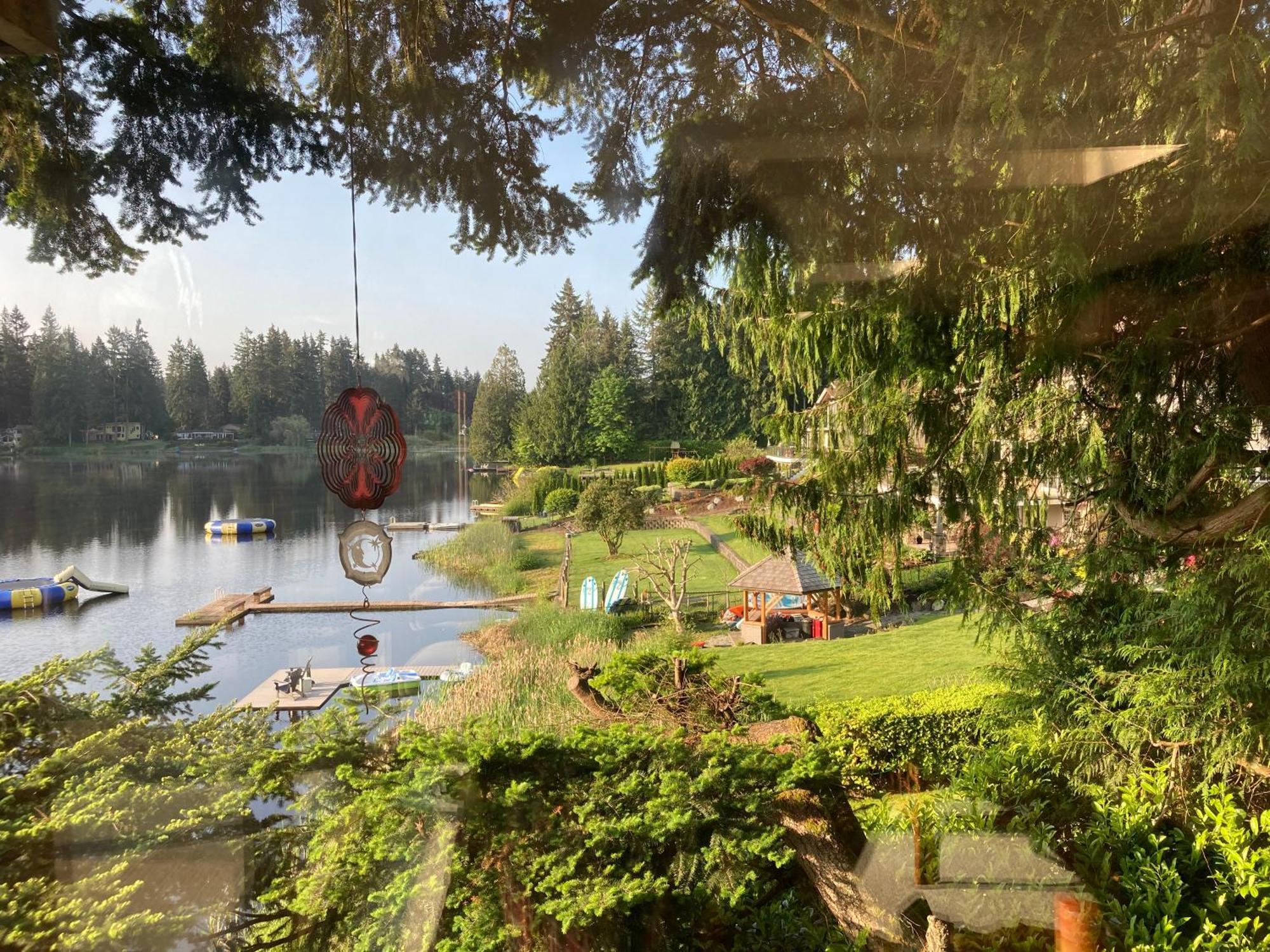 Cottage Lake Bed And Breakfast ウッディンビル エクステリア 写真