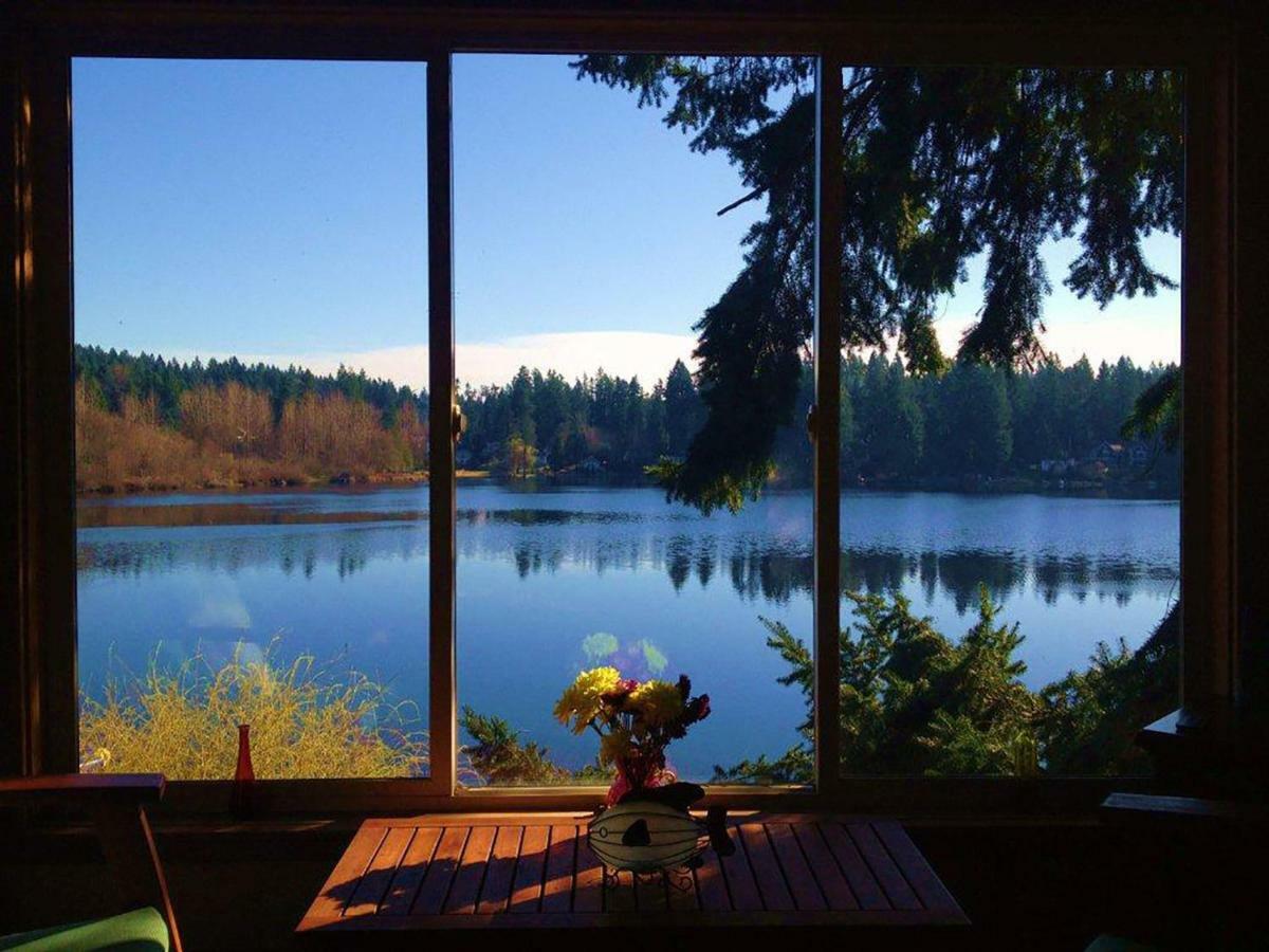 Cottage Lake Bed And Breakfast ウッディンビル エクステリア 写真